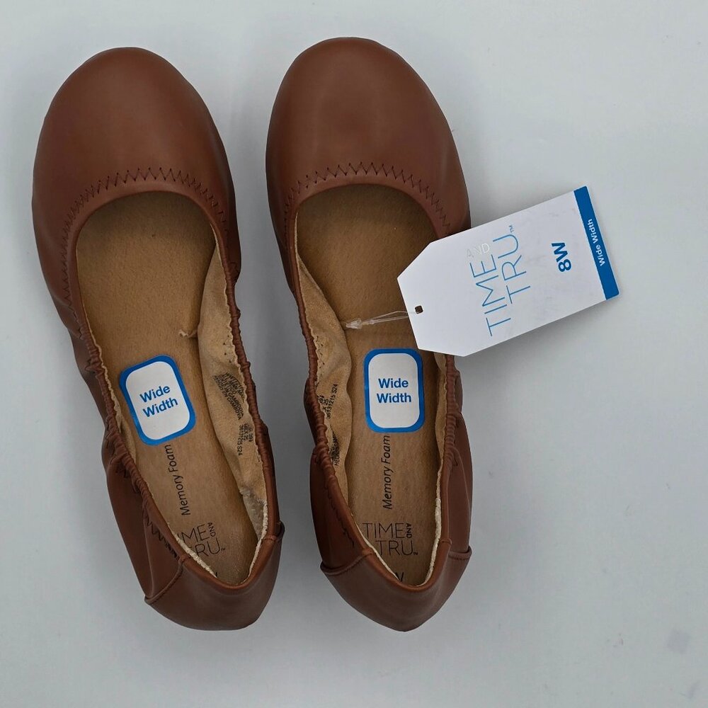 Women's Time and Tru Basic Brown Scrunch Ballet flat Shoe. The Time and Tru